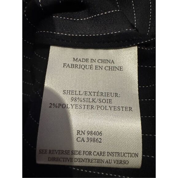 Theory NWOT ‘Brennia’ Silk Pinstripe Sheer Shell Blouse Top in Black Size Medium - Picture 8 of 8